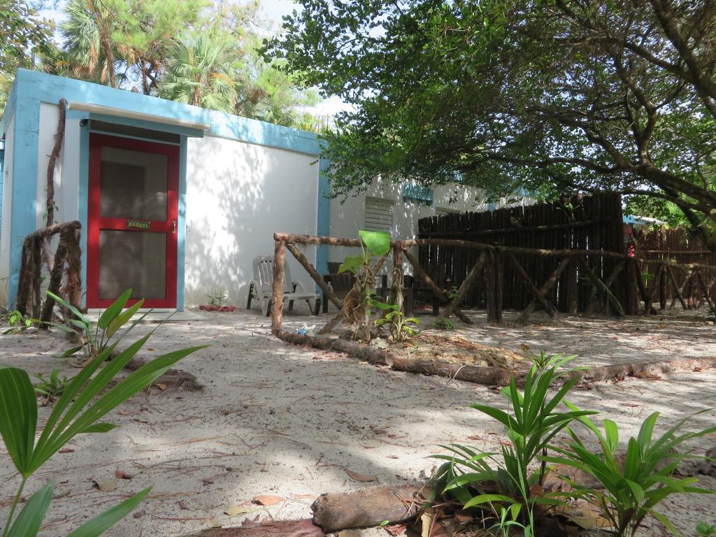 Simberts Apartments Maya Beach Δωμάτιο φωτογραφία