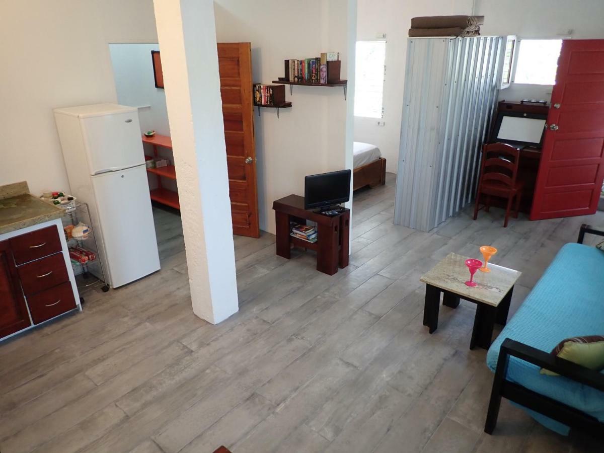 Simberts Apartments Maya Beach Εξωτερικό φωτογραφία